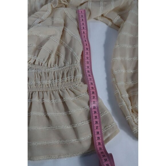 ASTR The Label women's Cream‎ Long-Sleeve Peplum Top XS  Ruffle Detail - Picture 11 of 12